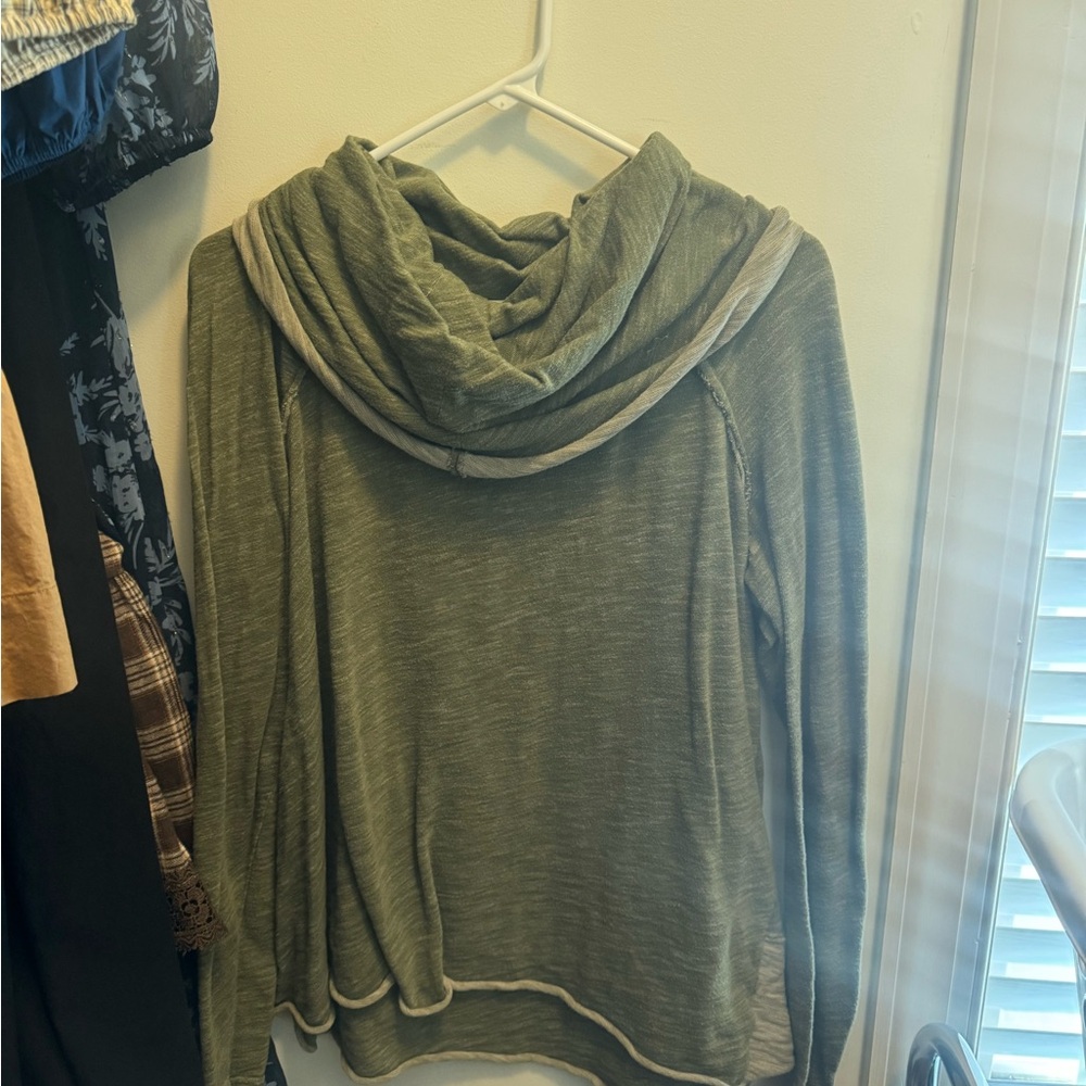 Women's Green Hooded Top